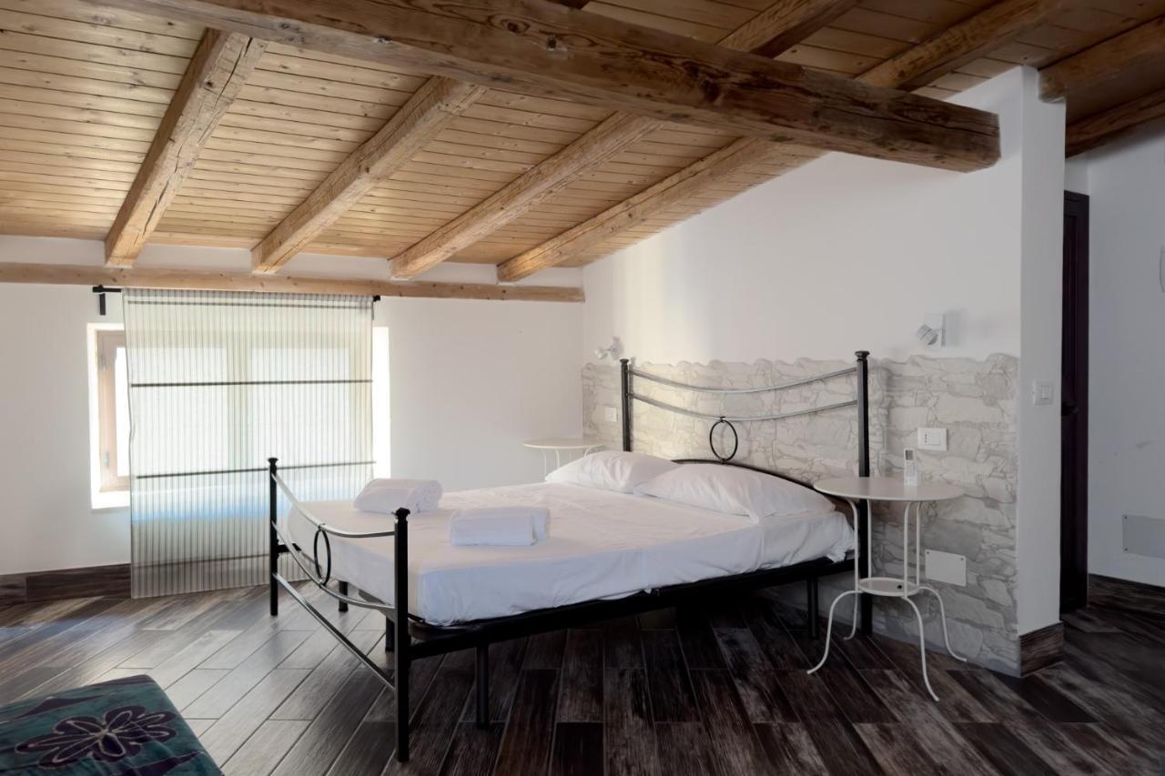Scuderi House 2 Apartment Катания Екстериор снимка